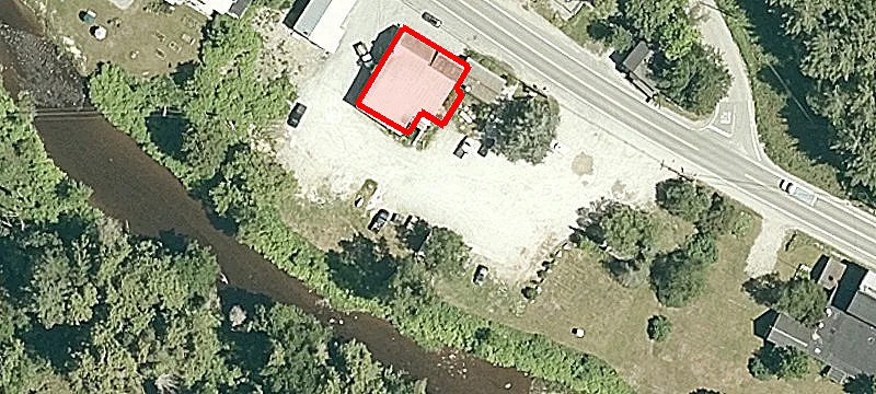 2170 Main St