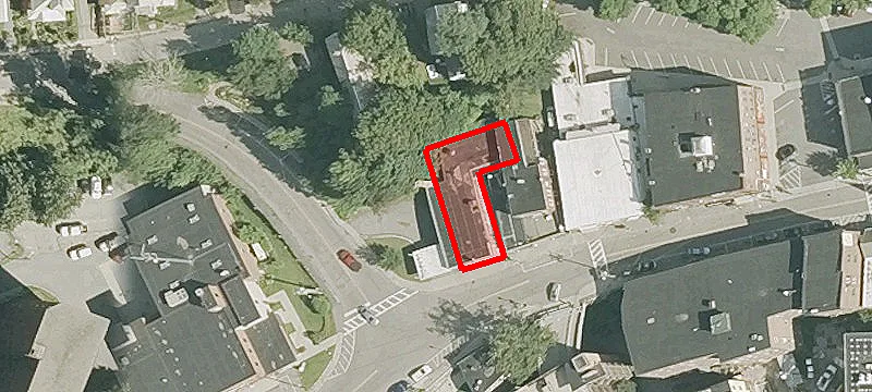 89 Elliot St
