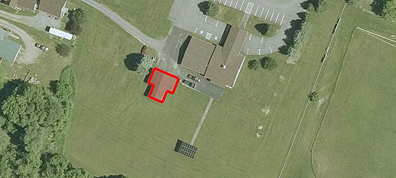 96 Dickenson Ave