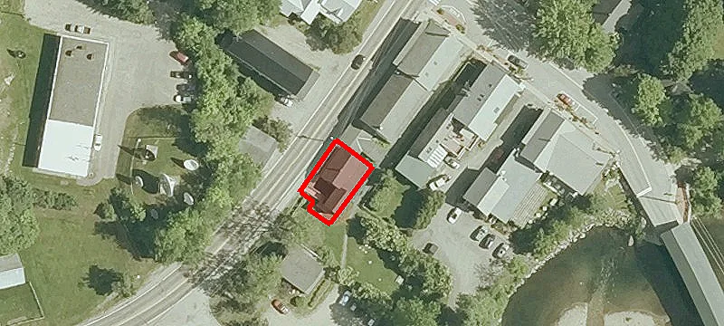 4429 Main St