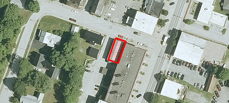 27 Bismark St