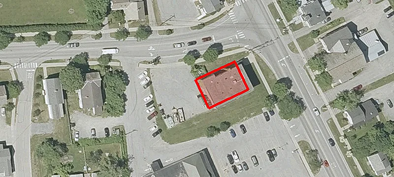 32 Ct St