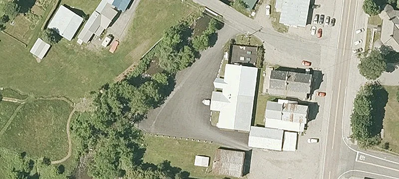 1 Maple Ave