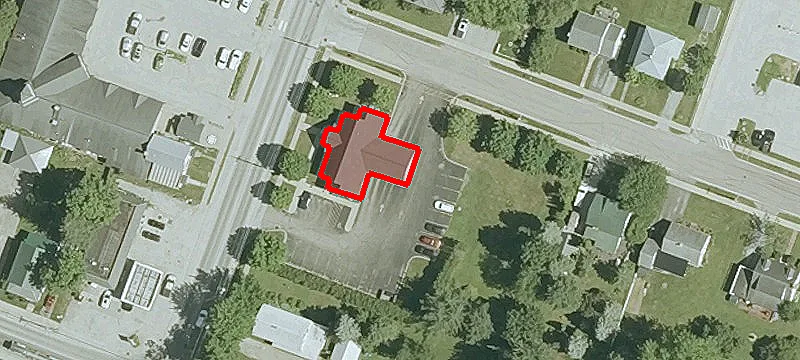 140 Main St
