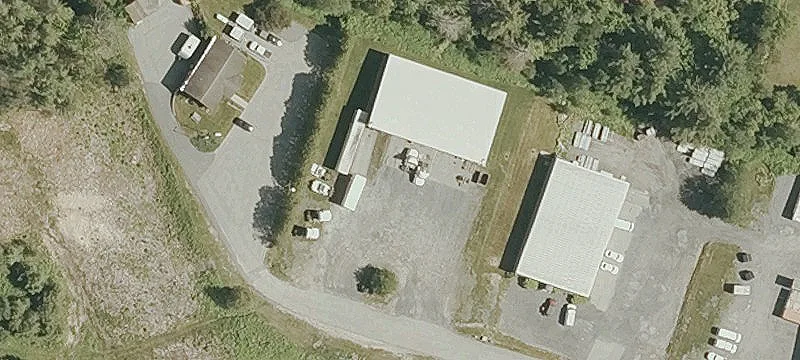 64 Vast Ln