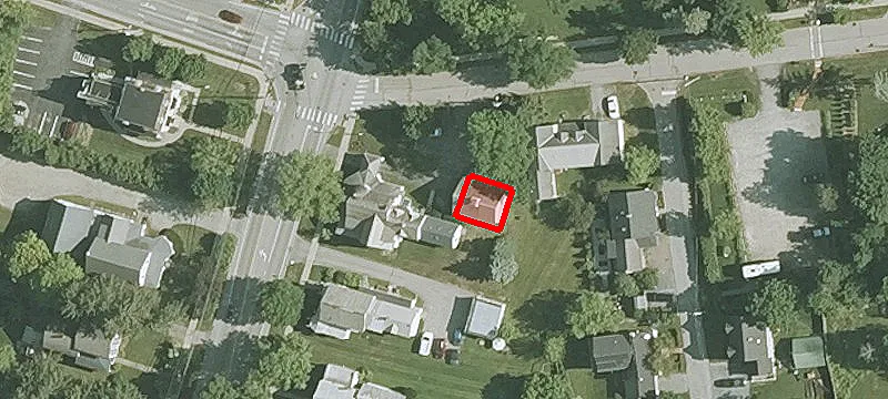 57 Pleasant St
