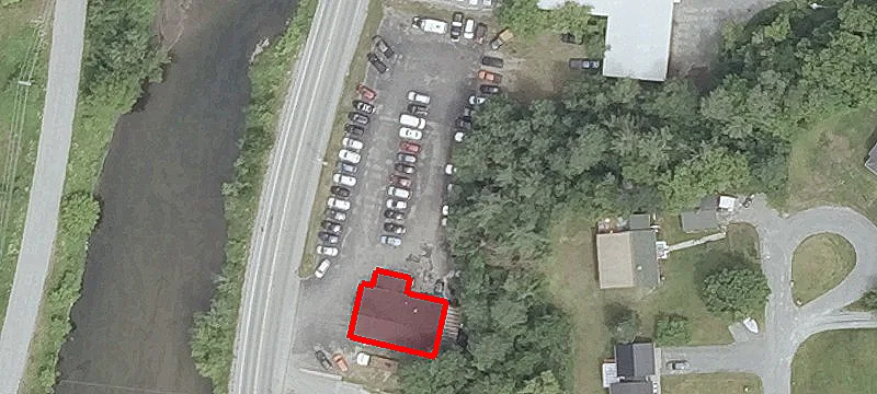 1128 Memorial Dr