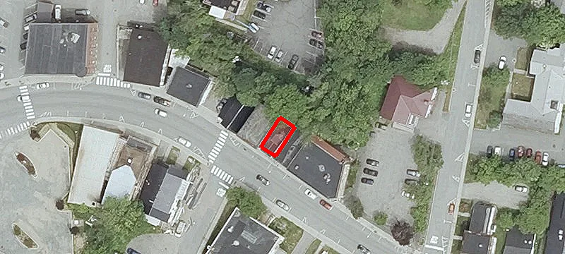 142 Eastern Ave