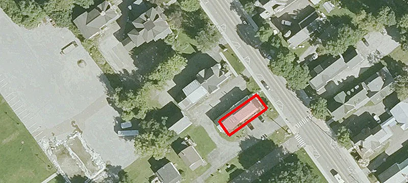 93 Main St