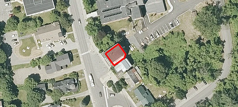 10 Pleasant St