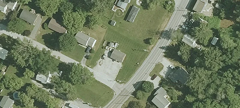27 Riv St
