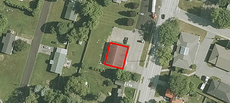111 Riv St