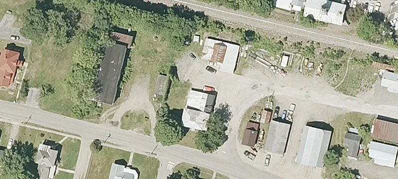 13 Weston St