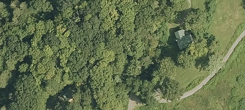 15 Greenwood Ln