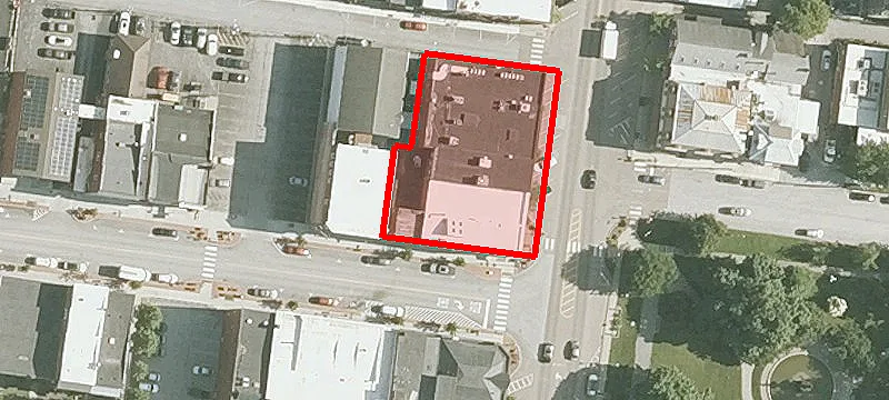 56 Main St