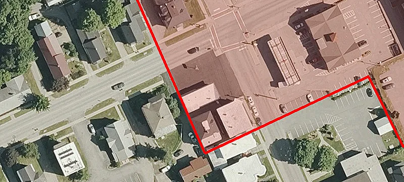 319 Main St