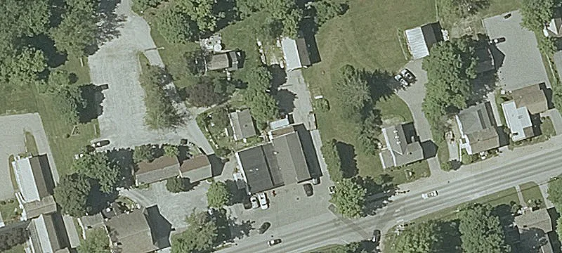5219 Main St