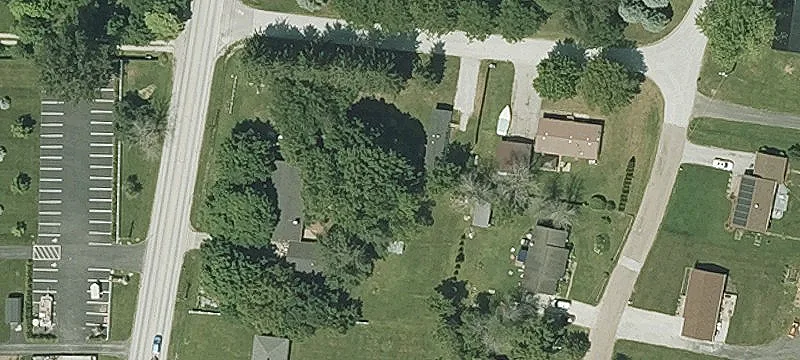 40 Winters Ln