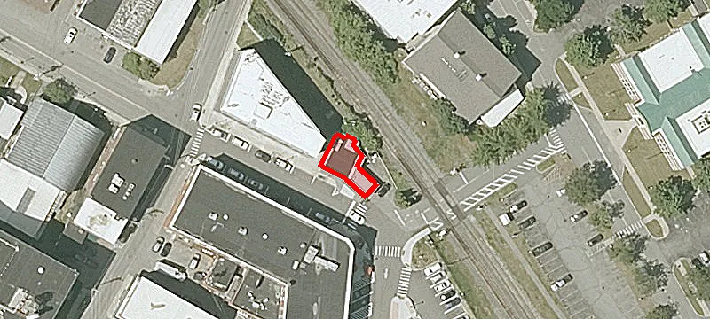 7 Main St