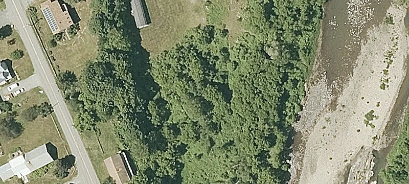 222 Moses Ln