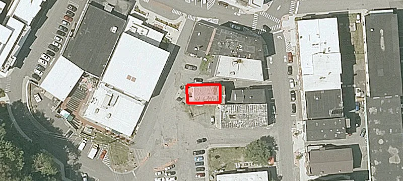 87 Main St