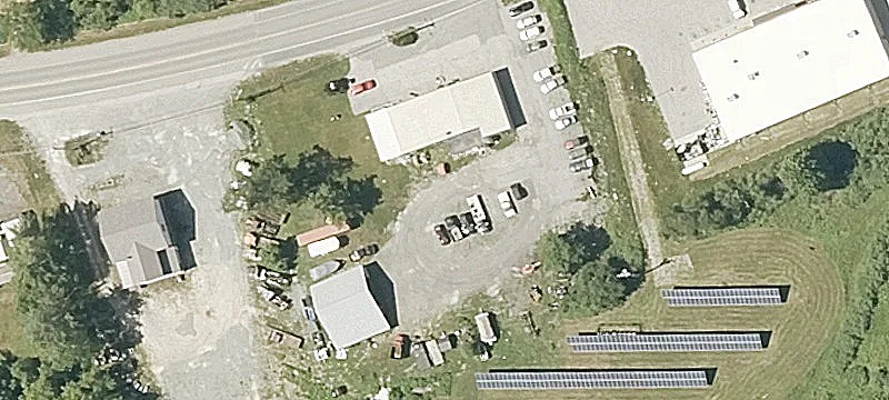 1529 Main St