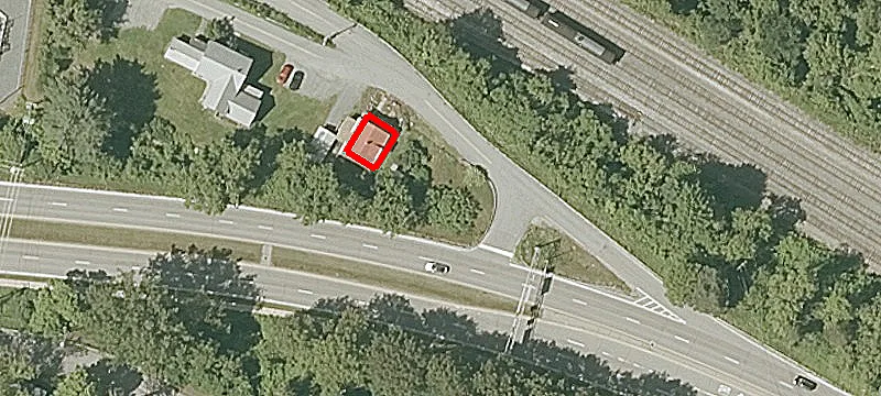 80 Round House Rd