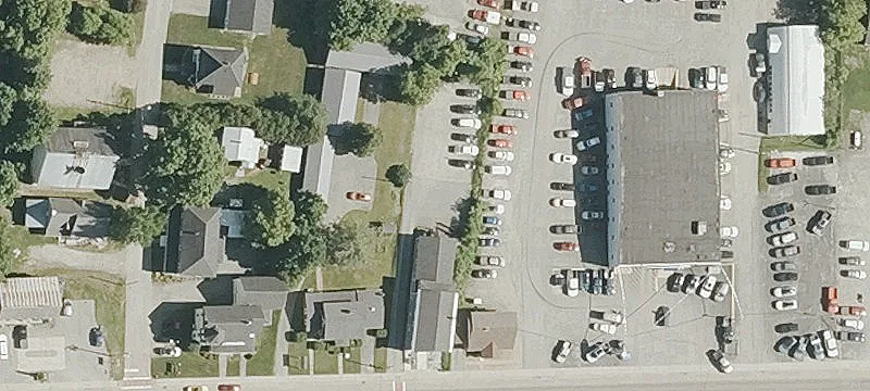 401 Main St