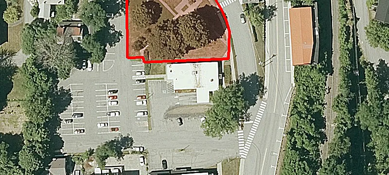 2 Church St