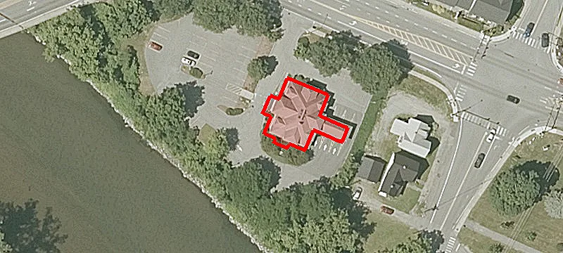 190 Maple St