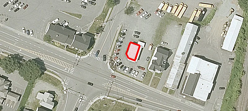 123 Maple St