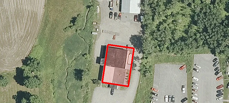 1257 Main St