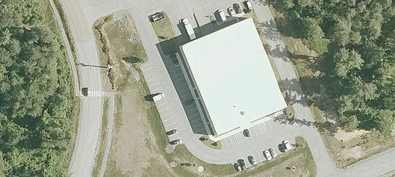 84 Red Pne Cir