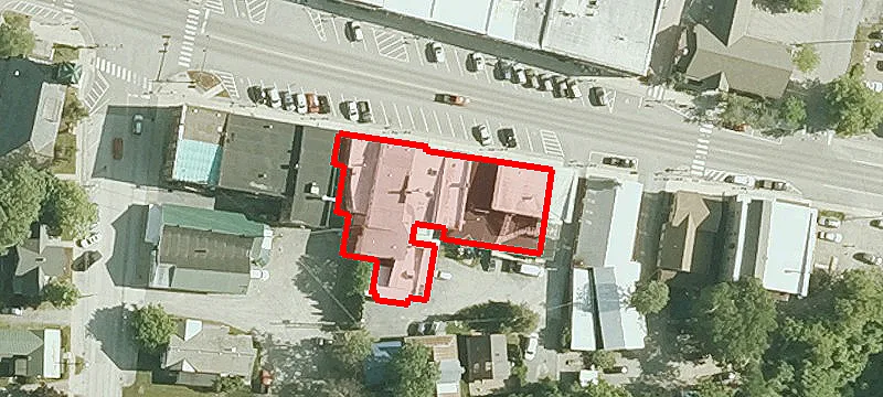 15 Main St