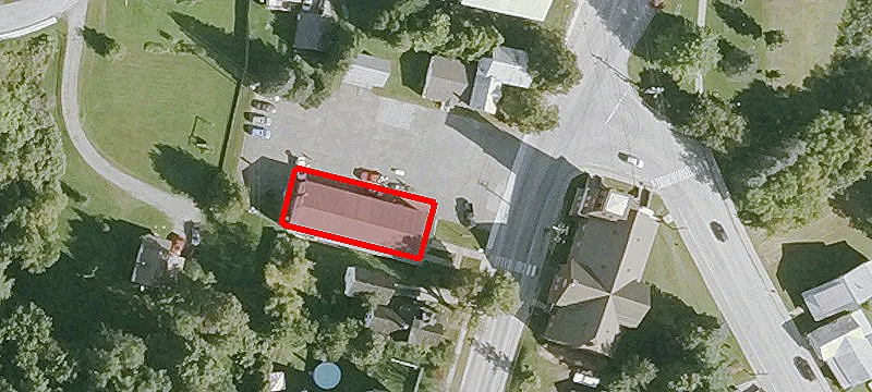 152 Main St