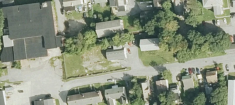 136 Webb St