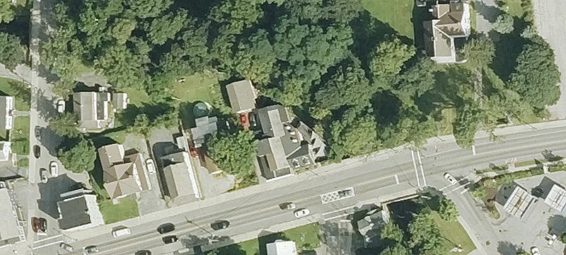 716-718 Main St