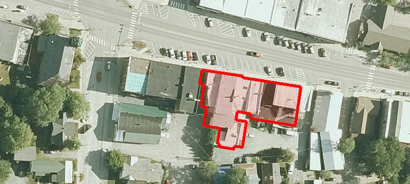7 Main St