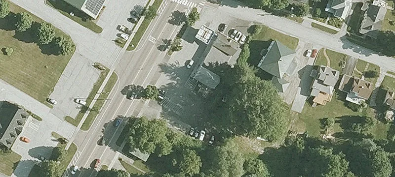 139 Main St