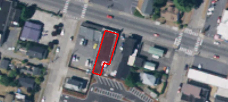 712 Main St