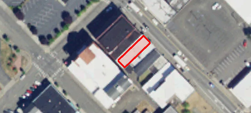 708 Simpson Ave