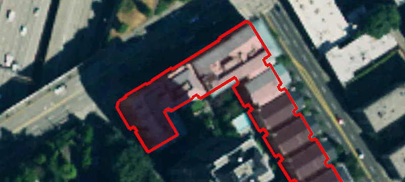 1011 Pike St