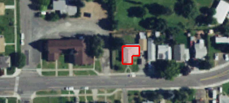 205 2nd St
