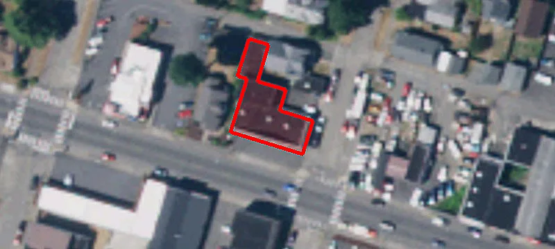 601 Main St