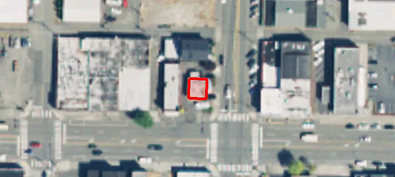 2719 Hewitt Ave