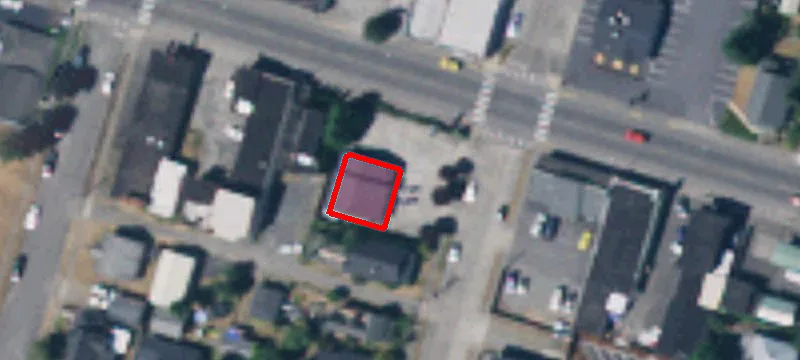 802 Main St