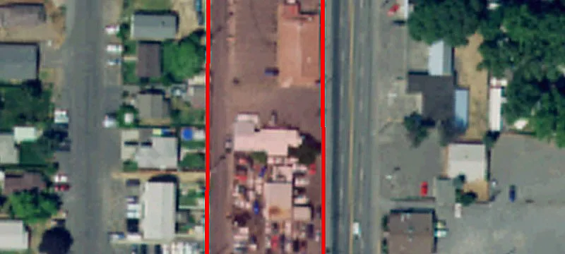 3206 Main St