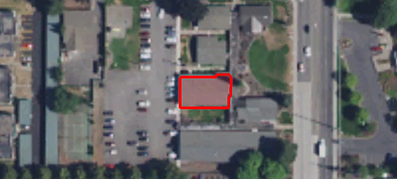917 Pnes Rd