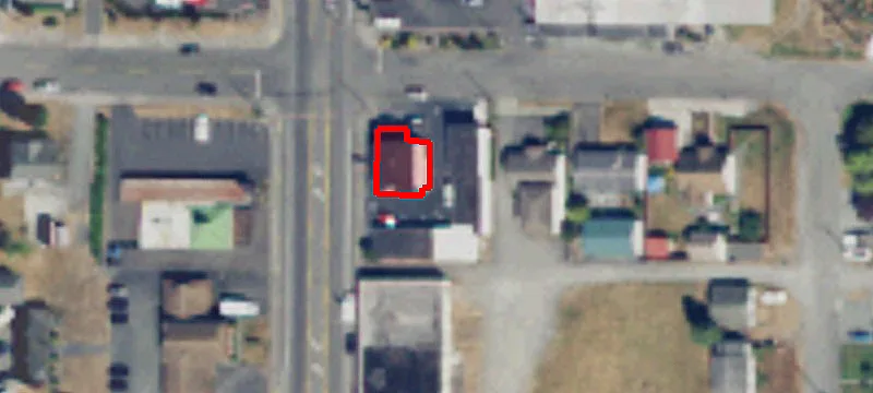 2903 Commercial Ave