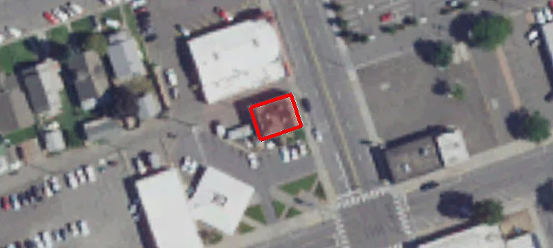 208 4th Ave